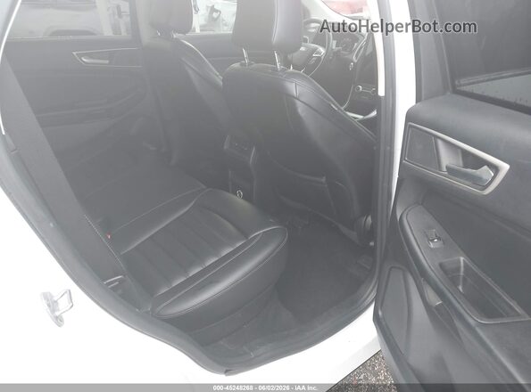 2FMPK4J9XNBA32453 2022 FORD EDGE Белый Вид наклейки с VIN-кодом