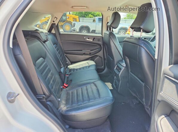 2FMPK4J9XRBB17234 2024 FORD EDGE Белый Вид задних сидений