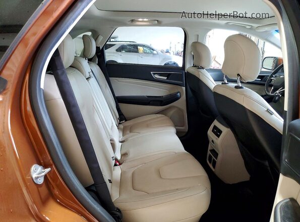 2FMPK4K83HBC08401 2017 FORD EDGE Orange Rear interior view