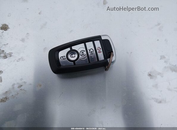 2FMPK4K93KBB56753 2019 FORD EDGE Черный Вид панели приборов