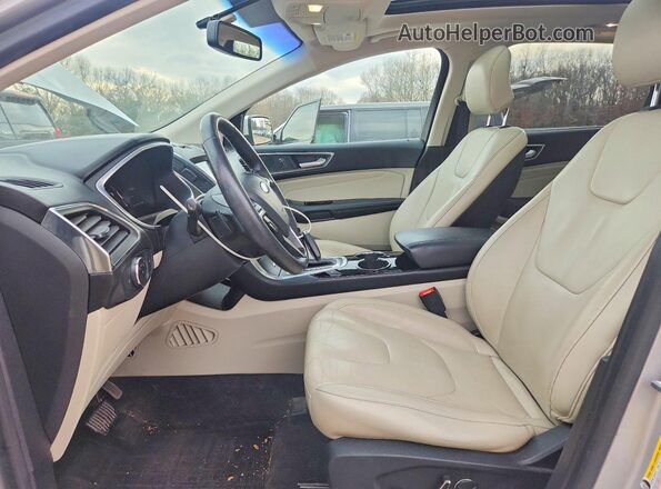 2FMPK4K94JBB89212 2018 FORD EDGE Silver Vista interior delantera
