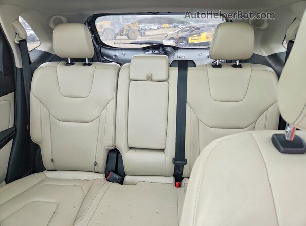 2FMPK4K94JBB89212 2018 FORD EDGE Silver Vista de los asientos traseros