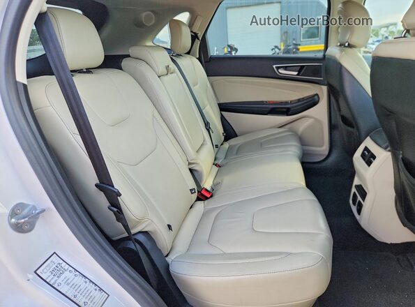 2FMPK4K95HBB91805 2017 FORD EDGE Белый Вид щитка приборов