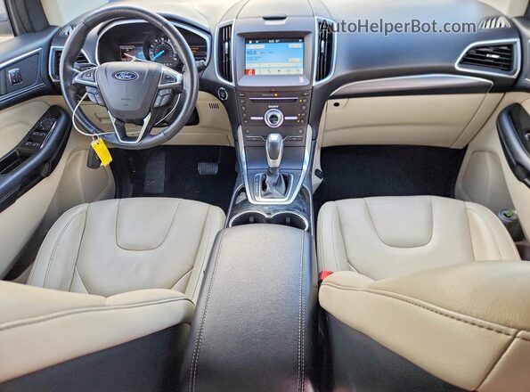 2FMPK4K95HBB91805 2017 FORD EDGE Белый Вид салона спереди