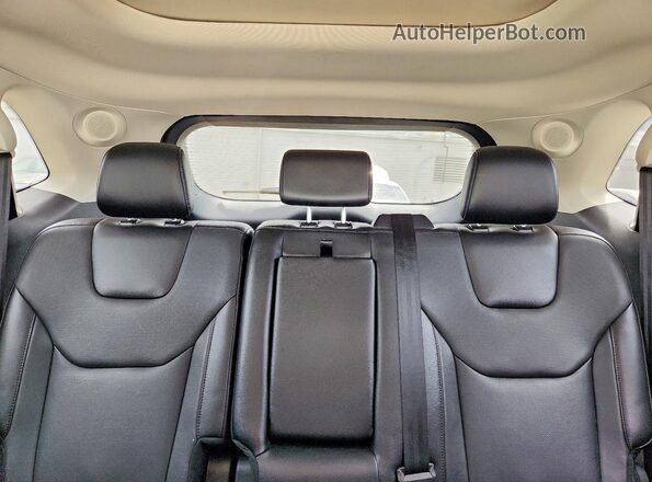 2FMPK4K98HBC03459 2017 FORD EDGE Silver Вид задніх сидінь