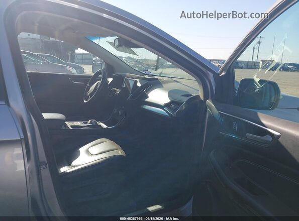 2FMPK4K9XNBA31785 2022 FORD EDGE Silver Widok wnętrza z przodu