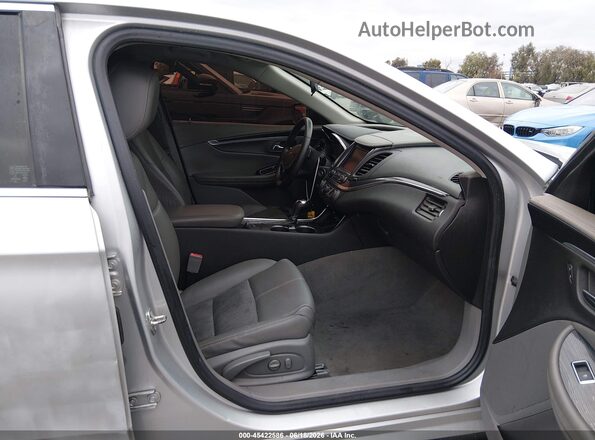 2G1105S30H9182284 2017 CHEVROLET IMPALA Silver Vista interior delantera