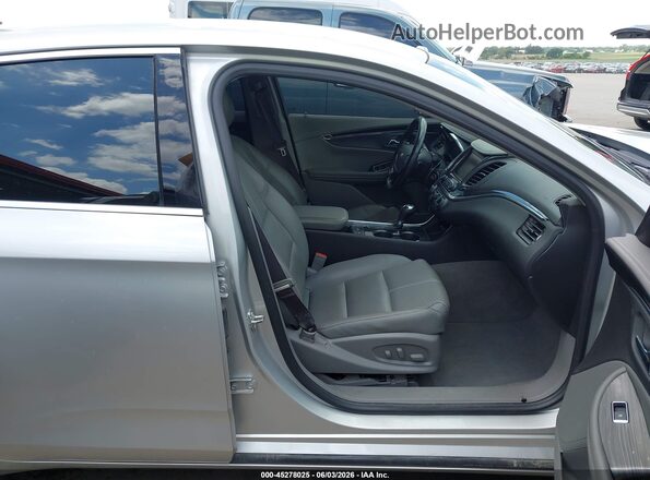 2G1105S34H9190260 2017 CHEVROLET IMPALA Silver წინა სალონის ხედი
