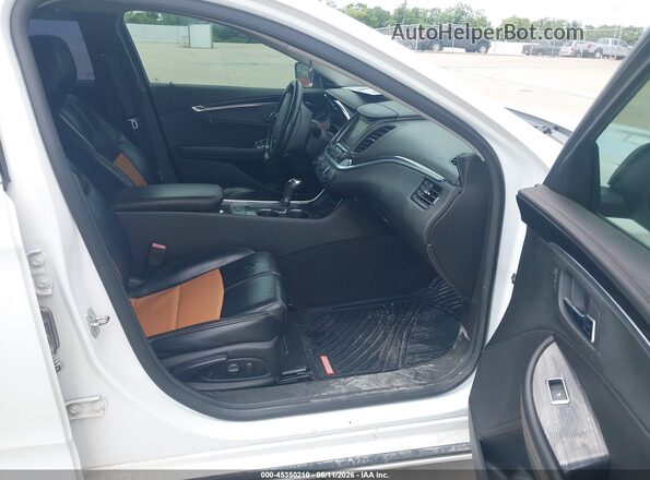 2G1105S34J9137970 2018 CHEVROLET IMPALA White Front interior view
