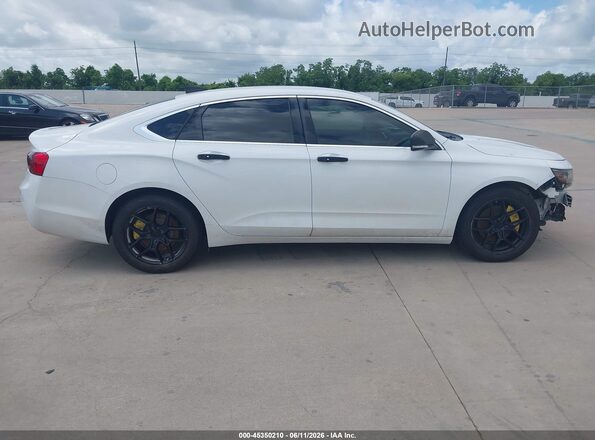 2G1105S34J9137970 2018 CHEVROLET IMPALA White Rear interior view