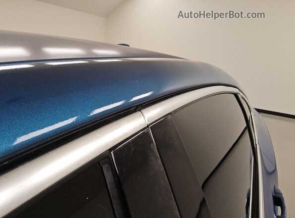 2G1105S35J9118604 2018 CHEVROLET IMPALA Blue 