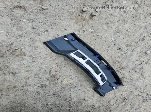 2G1105S37K9105726 2019 CHEVROLET IMPALA Black ძრავის განყოფილების ხედი