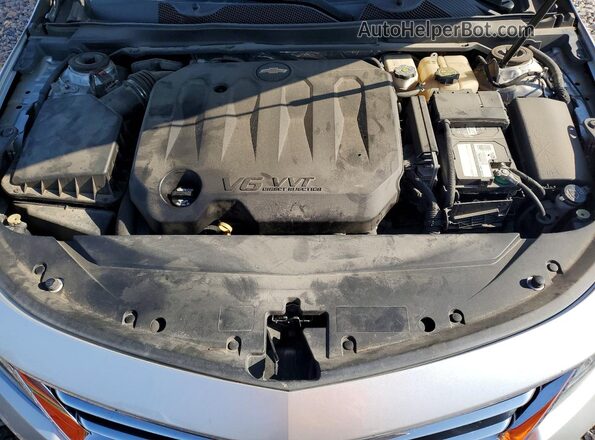 2G1105S3XK9139434 2019 CHEVROLET IMPALA Silver Widok wnętrza z tyłu