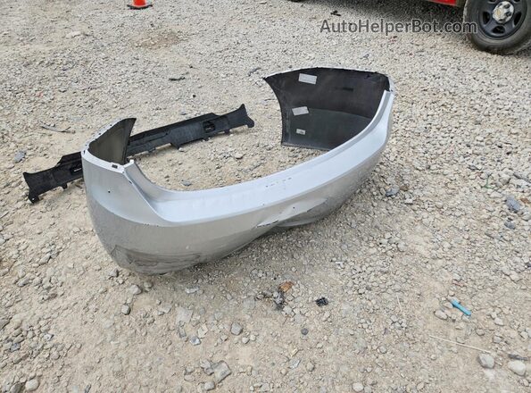2G1105SA2J9121359 2018 CHEVROLET IMPALA Серебряный Вид подкапотного пространства