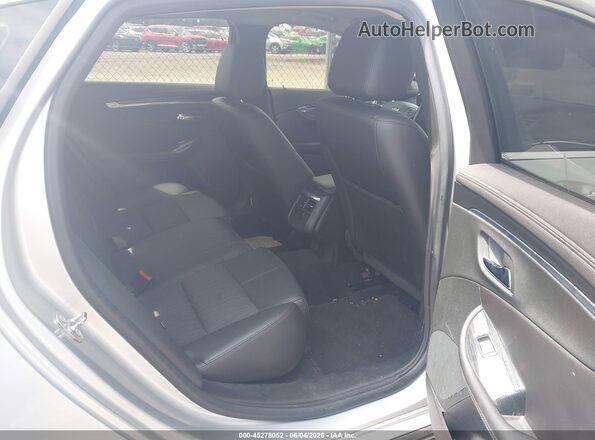 2G1105SA3J9163555 2018 CHEVROLET IMPALA Silver VIN კოდის სტიკერის ხედი