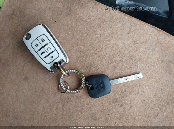 2G1105SA7H9139446 2017 CHEVROLET IMPALA White წინა პანელის ხედი