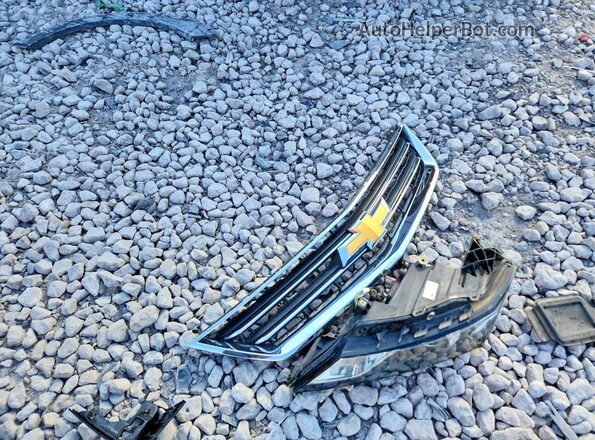 2G1105SA8G9173569 2016 CHEVROLET IMPALA Silver Engine compartment view