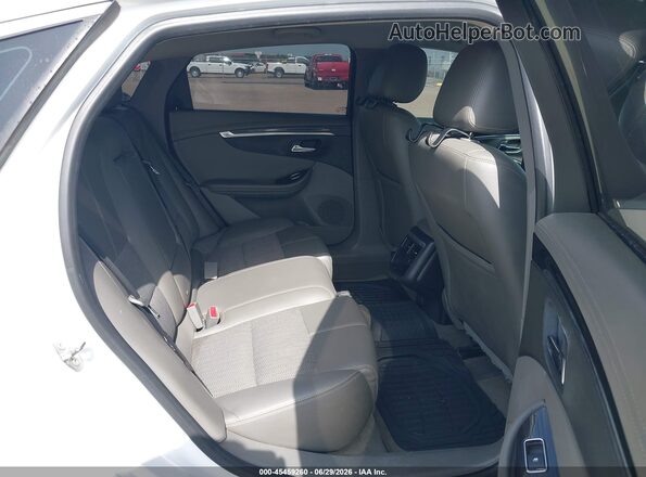 2G1105SAXJ9165562 2018 CHEVROLET IMPALA White Widok naklejki z numerem VIN