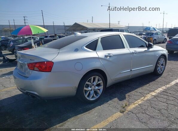 2G1125S31J9150797 2018 CHEVROLET IMPALA Silver Tył prawy