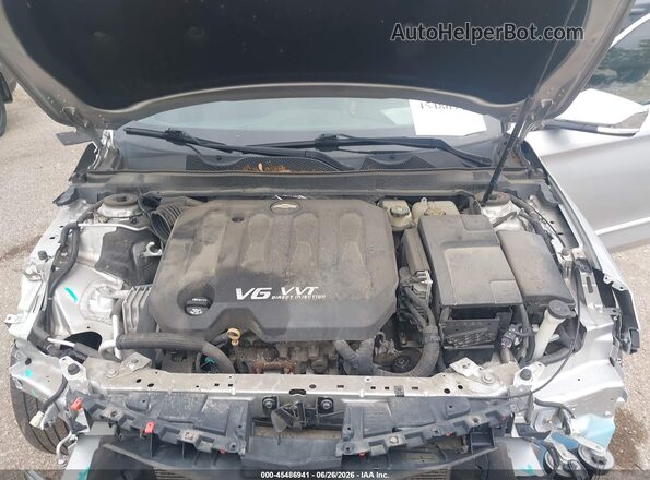 2G1145S30H9179566 2017 CHEVROLET IMPALA White Widok z tyłu