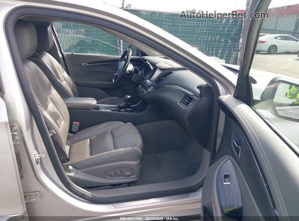 2G1145S33G9128299 2016 CHEVROLET IMPALA Silver წინა სალონის ხედი