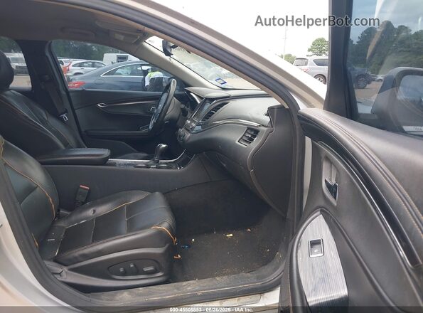 2G1145S33G9183190 2016 CHEVROLET IMPALA Silver Widok wnętrza z przodu