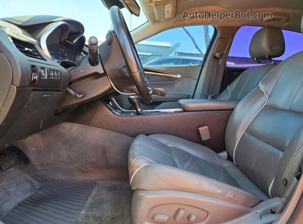2G1145S34G9135018 2016 CHEVROLET IMPALA Серебряный Вид салона спереди