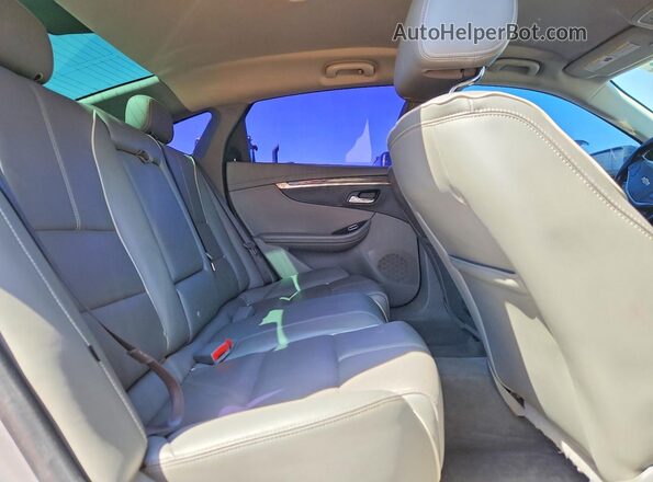 2G1145S34G9135018 2016 CHEVROLET IMPALA Серебряный Вид задних сидений
