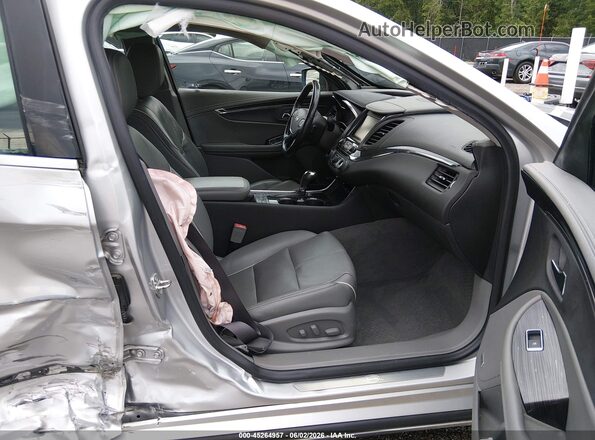 2G1145S35H9107469 2017 CHEVROLET IMPALA Silver Вид салону спереду