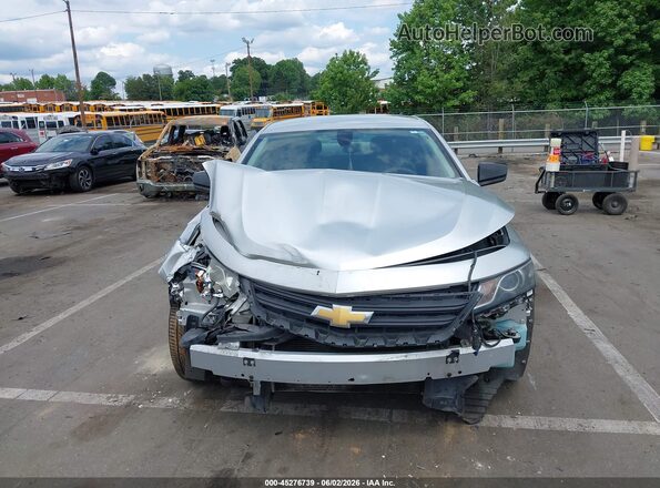 2G11X5SA1G9201806 2016 CHEVROLET IMPALA Silver Rear interior view