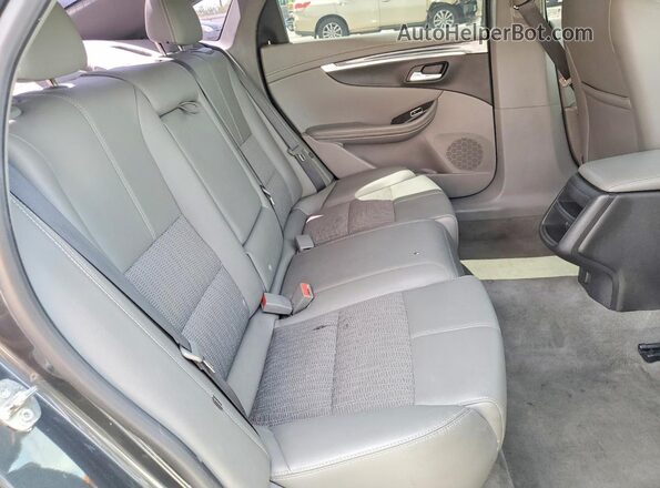 2G11X5SA2J9156124 2018 CHEVROLET IMPALA Gray უკანა სავარძლების ხედი
