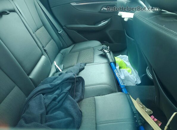 2G11Z5S30K9110580 2019 CHEVROLET IMPALA Gray Հետևի նստատեղերի տեսք