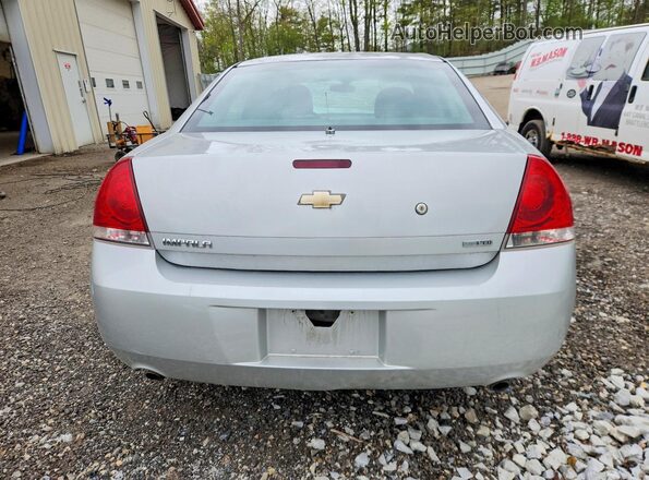 2G1WD5E39G1146578 2016 CHEVROLET IMPALA Серебряный Вид сзади