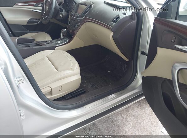 2G4GK5EX4G9204713 2016 BUICK REGAL Gray Widok wnętrza z przodu