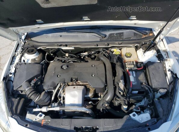 2G4GK5EXXG9186878 2016 BUICK REGAL White Սալոնի հետևի տեսք