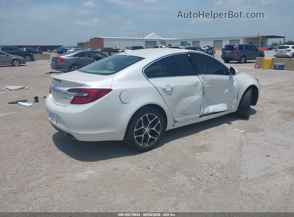 2G4GL5EX9H9115752 2017 BUICK REGAL White Rear right