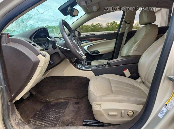 2G4GS5GXXG9208536 2016 BUICK REGAL Gold Widok wnętrza z przodu