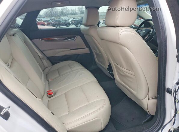 2G61M5S30K9100320 2019 CADILLAC XTS White Widok tylnych siedzeń