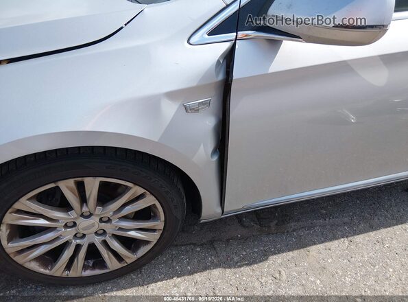 2G61M5S31K9126943 2019 CADILLAC XTS Silver Front view