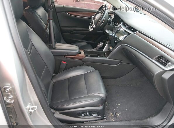 2G61M5S31K9126943 2019 CADILLAC XTS Silver Front interior view