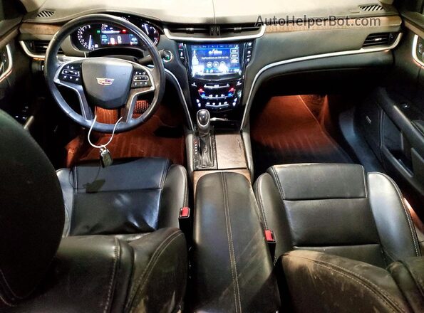 2G61M5S33J9132080 2018 CADILLAC XTS Silver Widok deski rozdzielczej