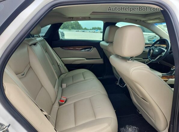 2G61M5S36K9100628 2019 CADILLAC XTS White Vista interior trasera