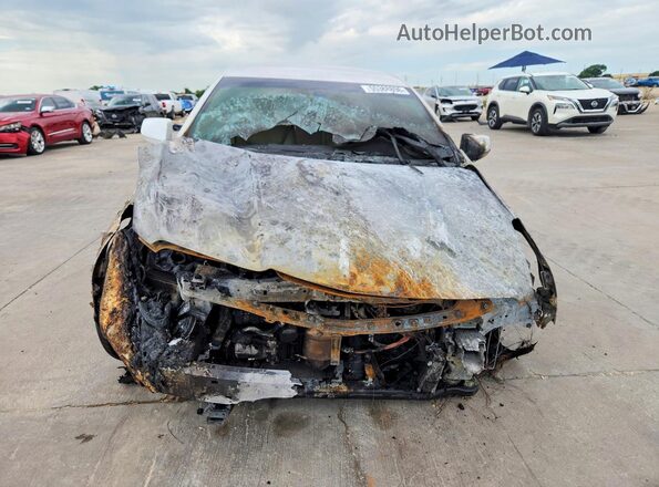 2G61M5S37J9133541 2018 CADILLAC XTS Белый Вид спереди