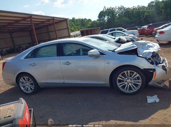 2G61M5S3XK9150268 2019 CADILLAC XTS Silver Vista interior de 360 grados