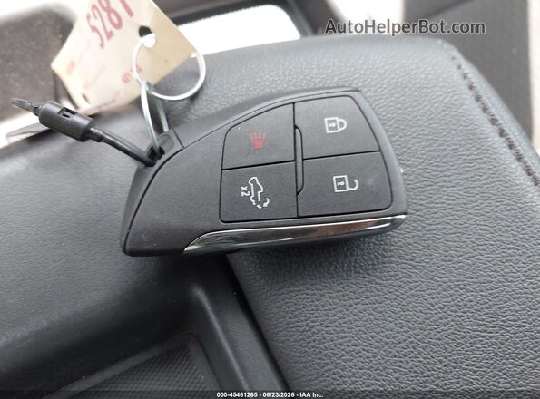 2GC1KNEY2T1151117 2026 CHEVROLET SILVERADO Gray Вид панелі приладів