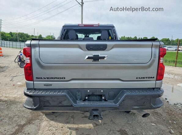 2GC4KME70T1111259 2026 CHEVROLET SILVERADO Gray Widok z tyłu