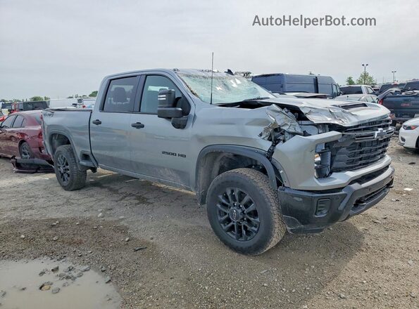 2GC4KME70T1111259 2026 CHEVROLET SILVERADO Gray Przód prawy