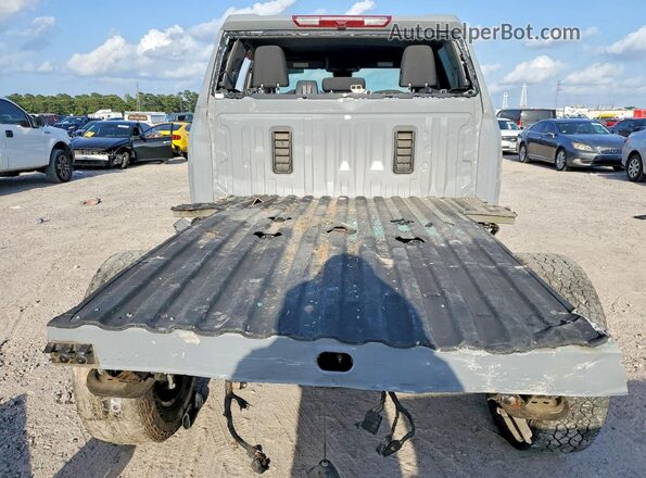 2GC4KMEY2S1186343 2025 CHEVROLET SILVERADO Gray Widok z tyłu