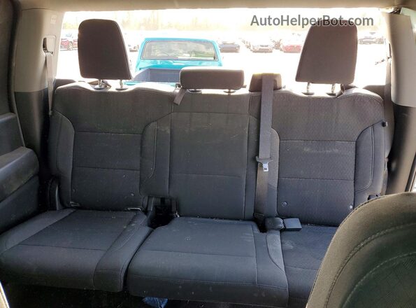 2GC4KMEY2S1186343 2025 CHEVROLET SILVERADO Gray Widok tylnych siedzeń