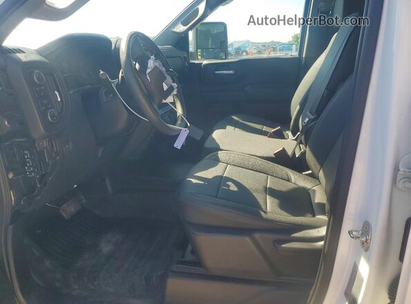 2GC4YLE71P1714929 2023 CHEVROLET SILVERADO White Vista interior delantera
